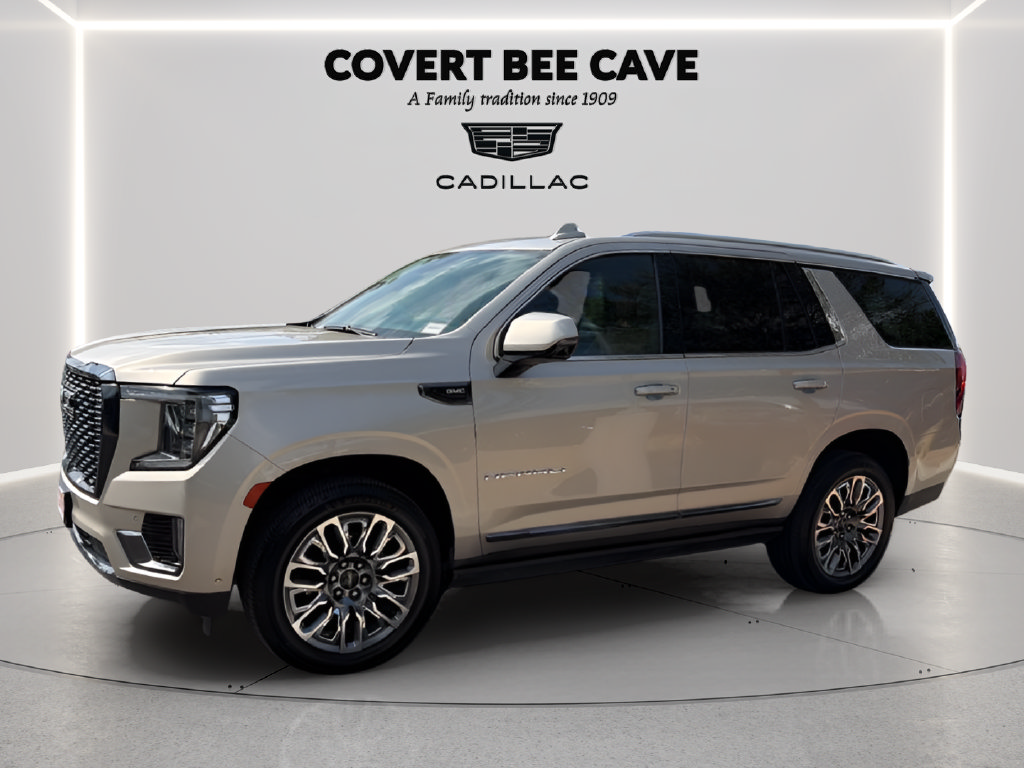 Used 2023 GMC Yukon Denali Ultimate AWD/4WD image 3