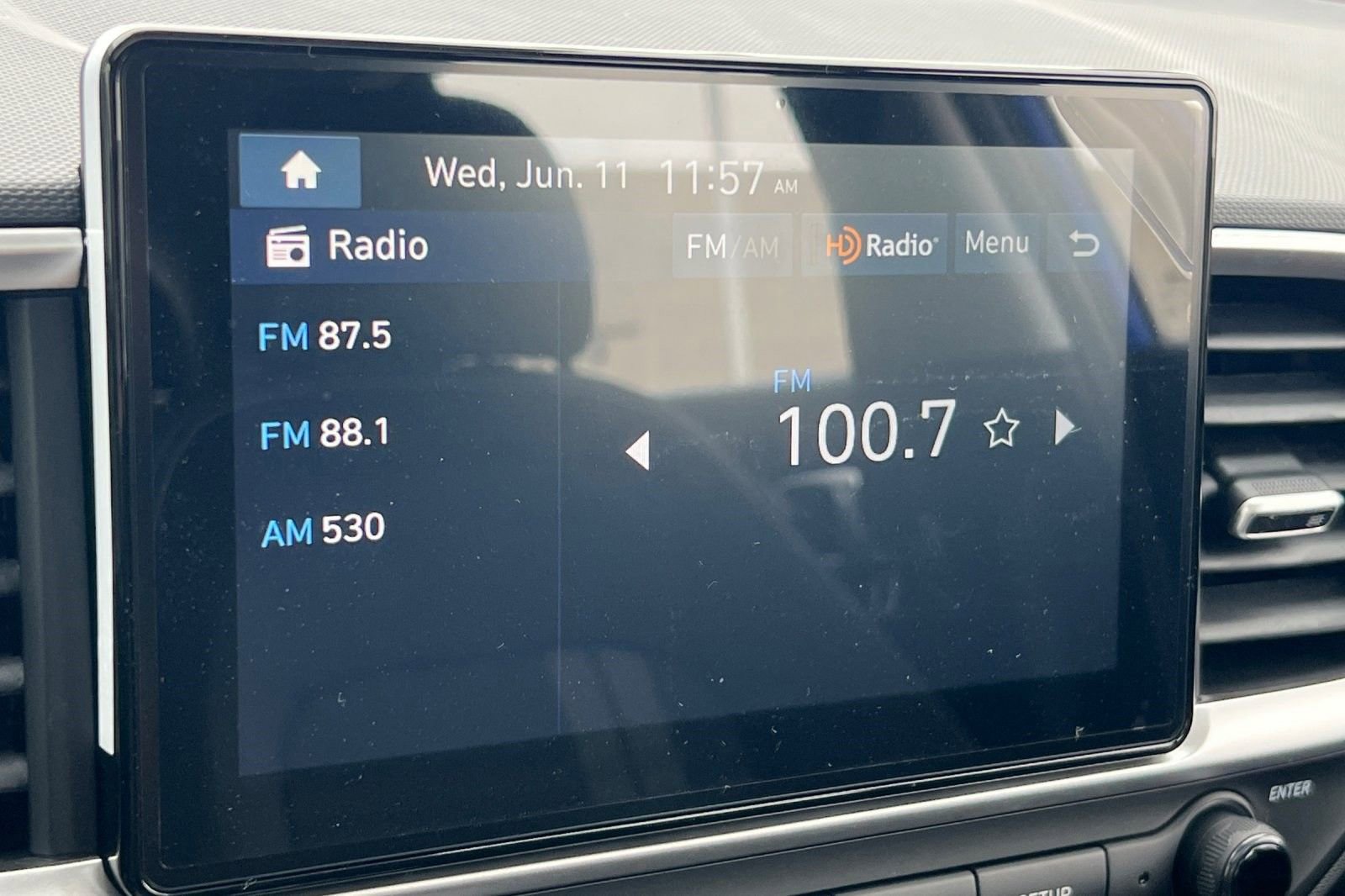 New 2025 Hyundai Venue SEL image 21