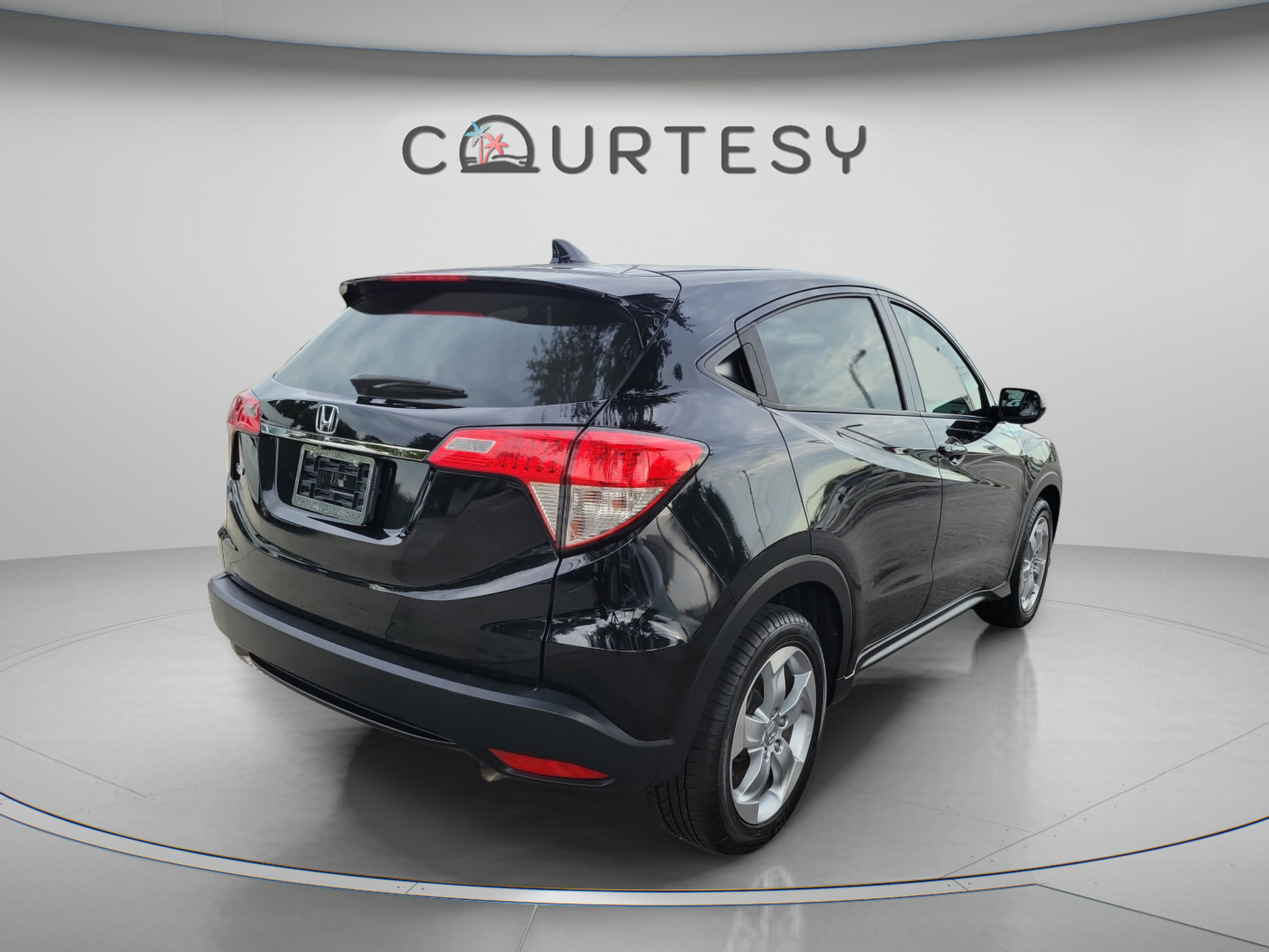 Used 2019 Honda HR-V LX image 3