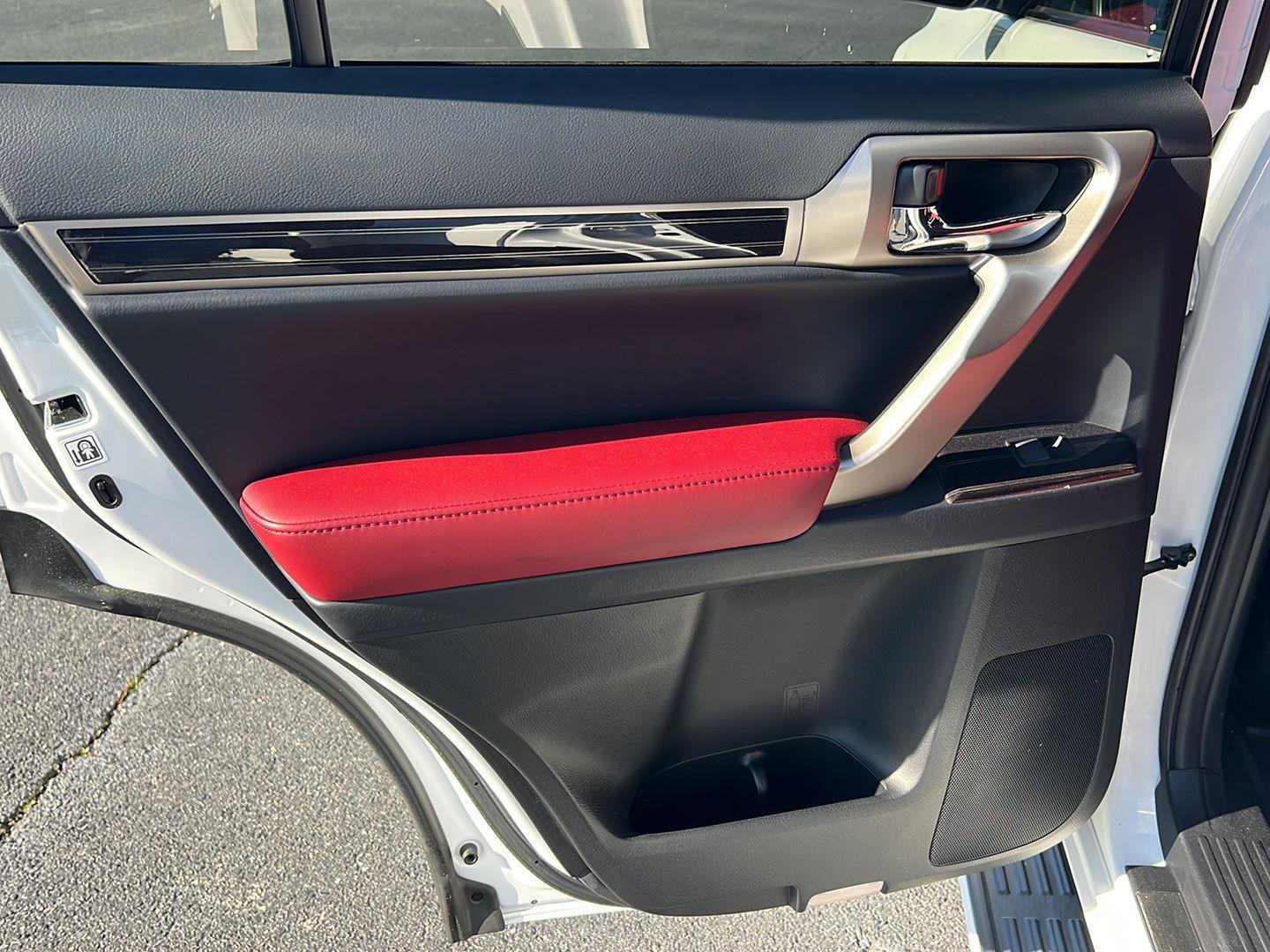 Certified 2021 Lexus GX 460 Premium w/ Premium Package image 18