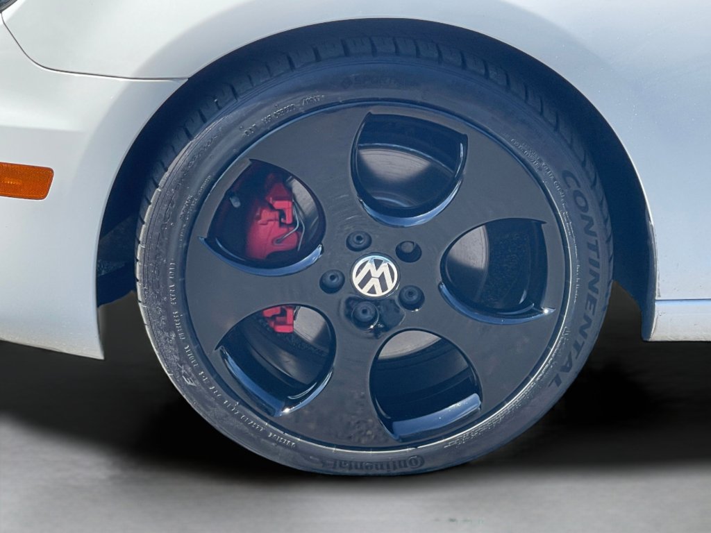 Used 2011 Volkswagen GTI Autobahn image 26