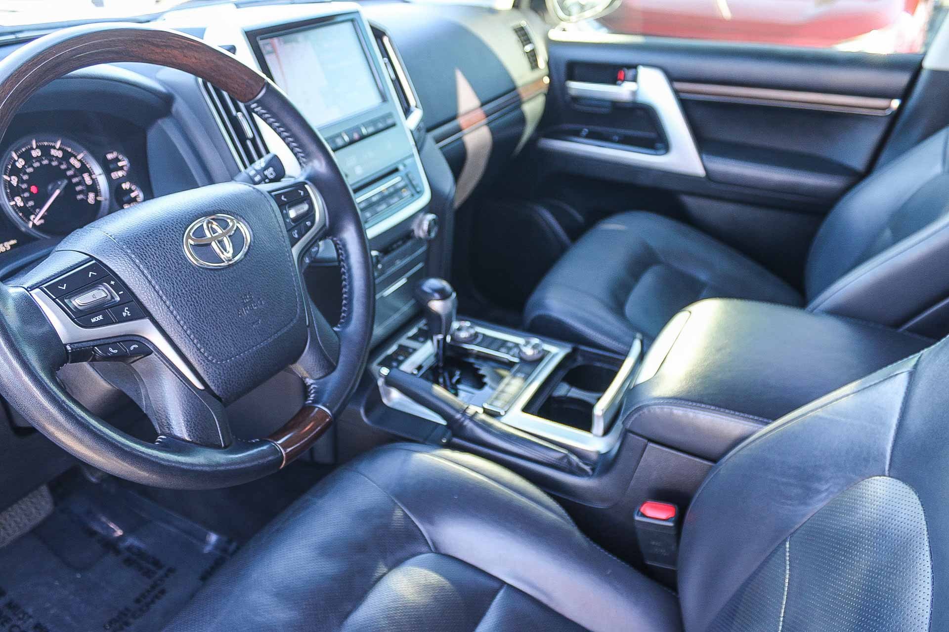 Certified 2021 Toyota Land Cruiser image 18