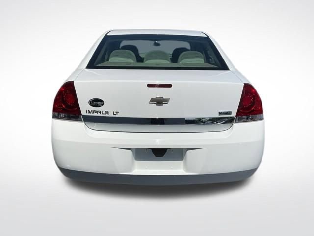Used 2011 Chevrolet Impala LT FWD image 11