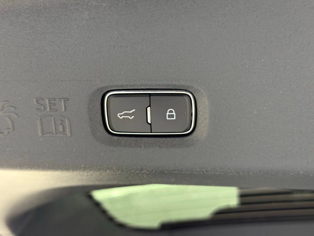 New 2026 Ford Expedition Active AWD/4WD image 5