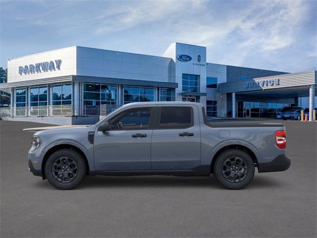 New 2025 Ford Maverick XLT image 3