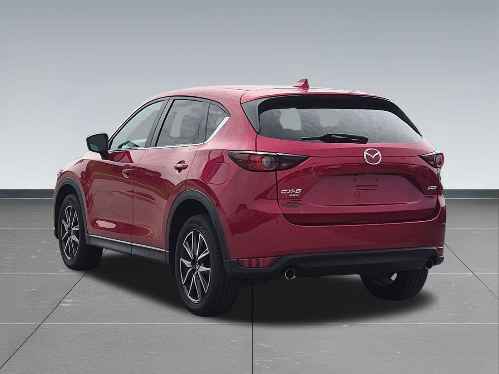 Used 2018 MAZDA CX-5 Touring w/ Preferred Equipment Package AWD/4WD image 4