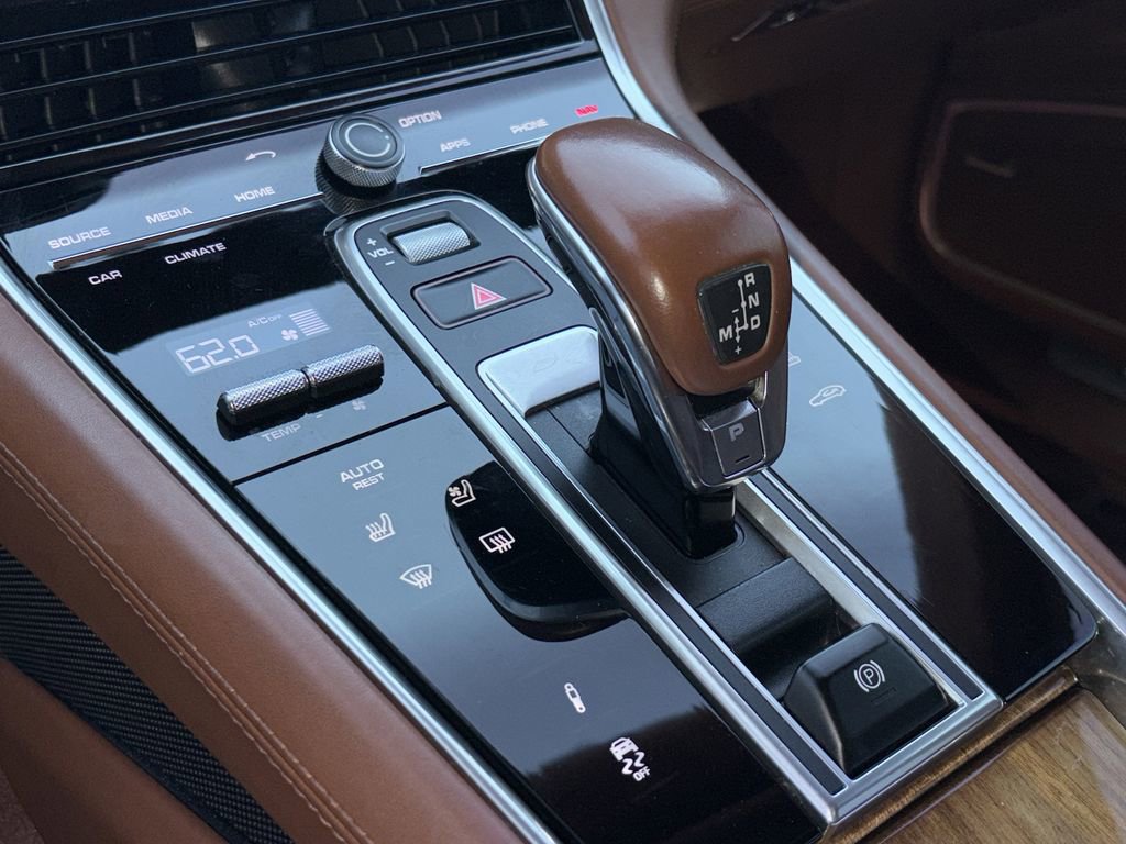 Used 2018 Porsche Panamera Turbo w/ Premium Package Plus image 28
