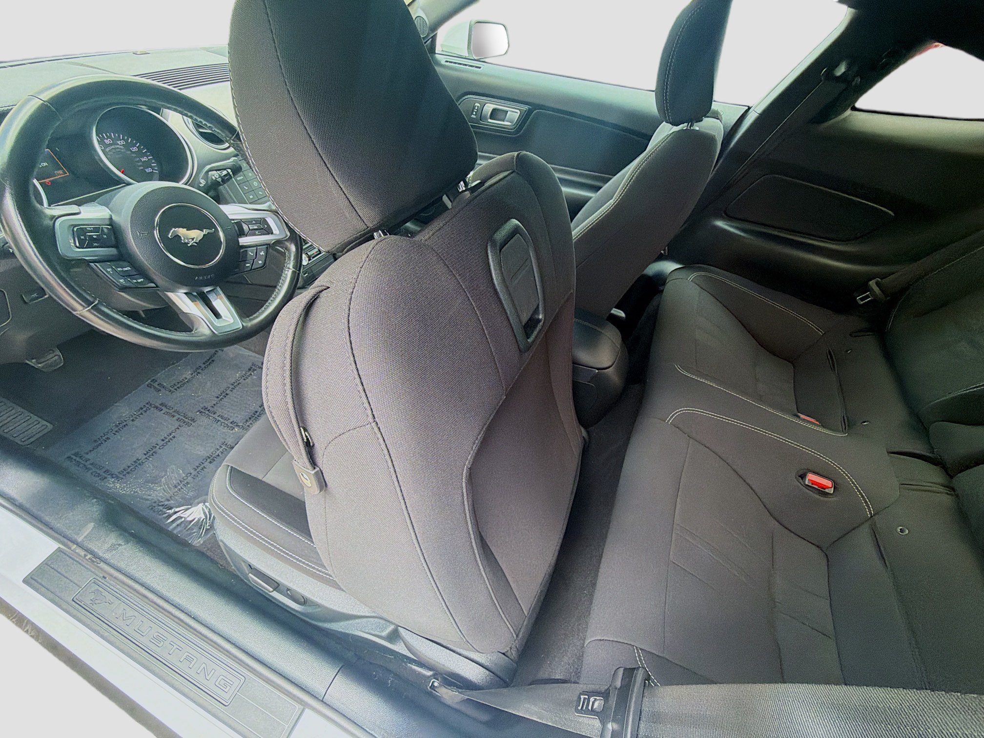 Used 2023 Ford Mustang GT RWD image 23