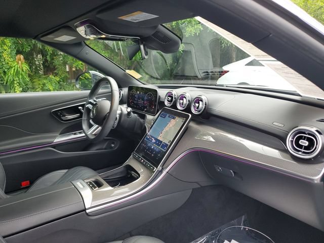Used 2024 Mercedes-Benz CLE 450 4MATIC Cabriolet image 25