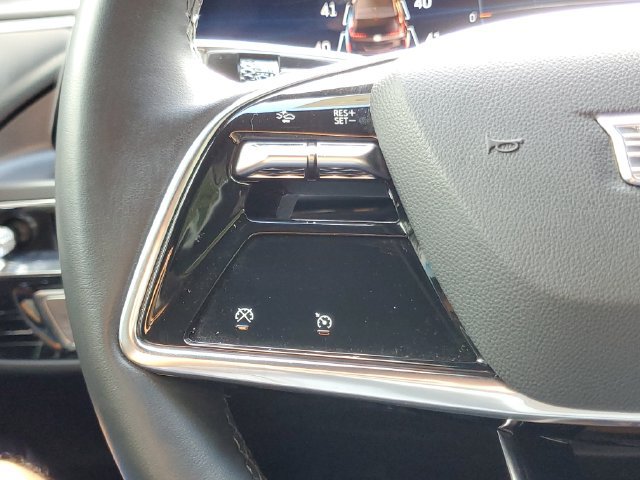 Used 2024 Cadillac Lyriq Tech RWD image 19