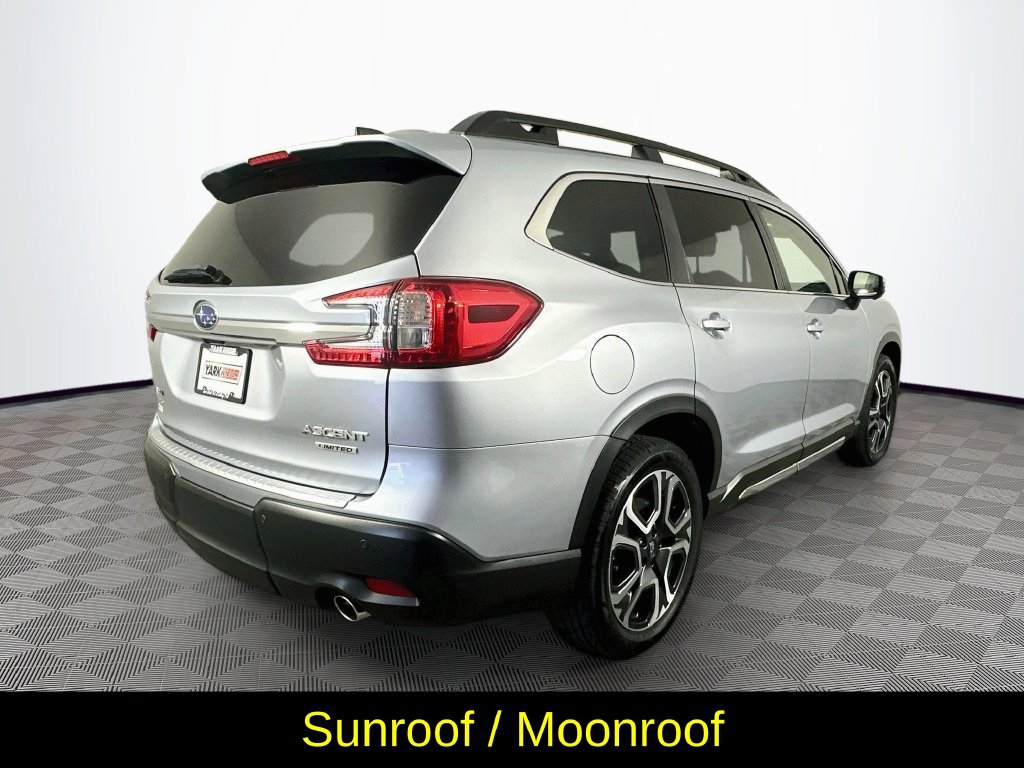 Used 2023 Subaru Ascent Limited w/ Technology Package AWD/4WD image 10