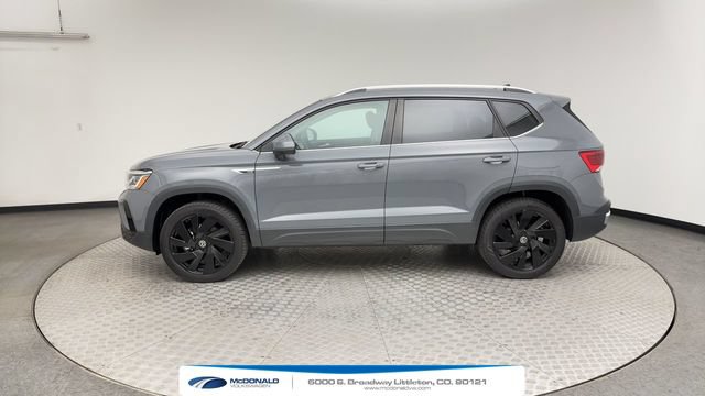 Certified 2024 Volkswagen Taos SEL AWD/4WD image 5