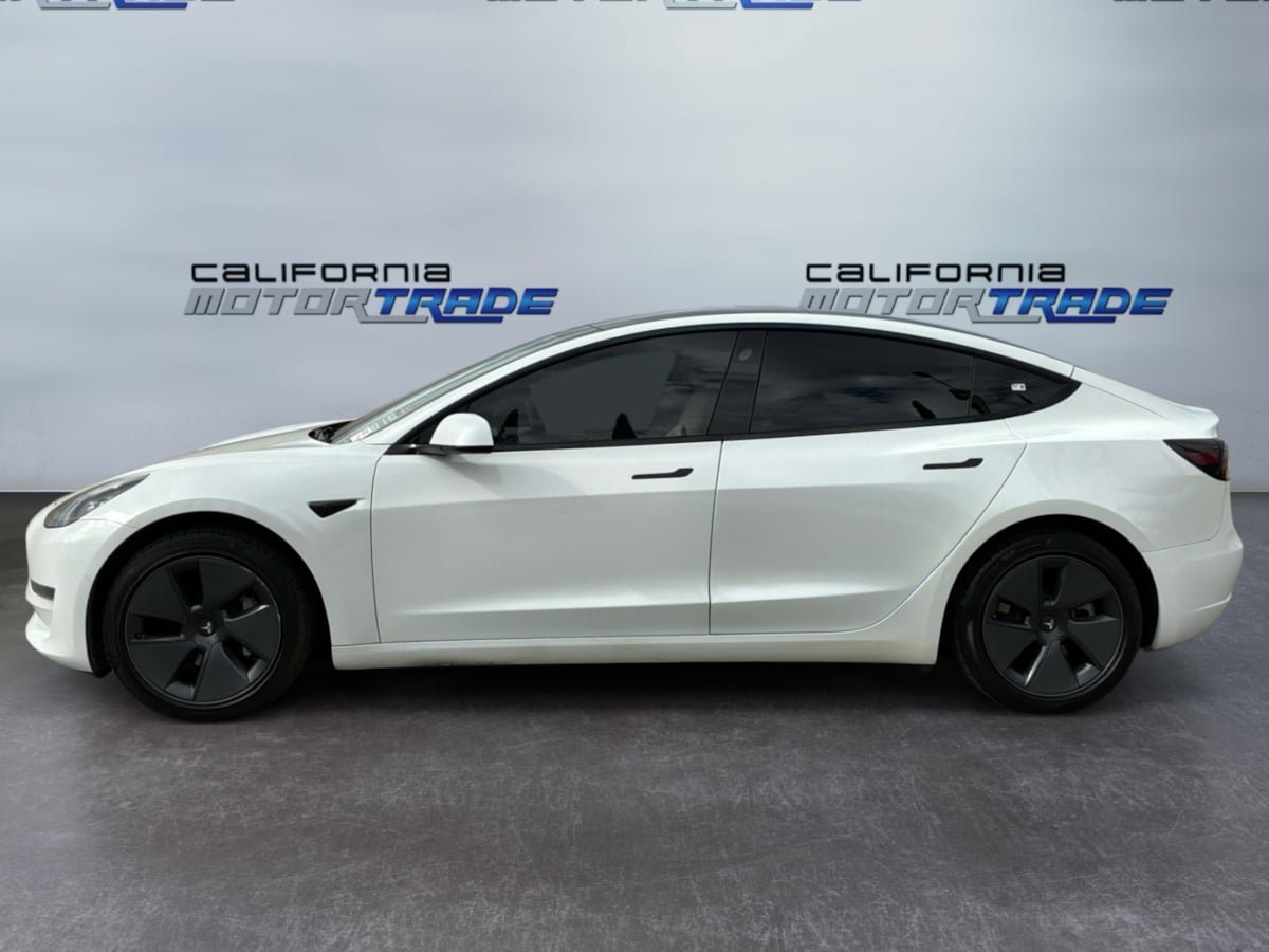 Used 2022 Tesla Model 3 Long Range AWD/4WD image 8