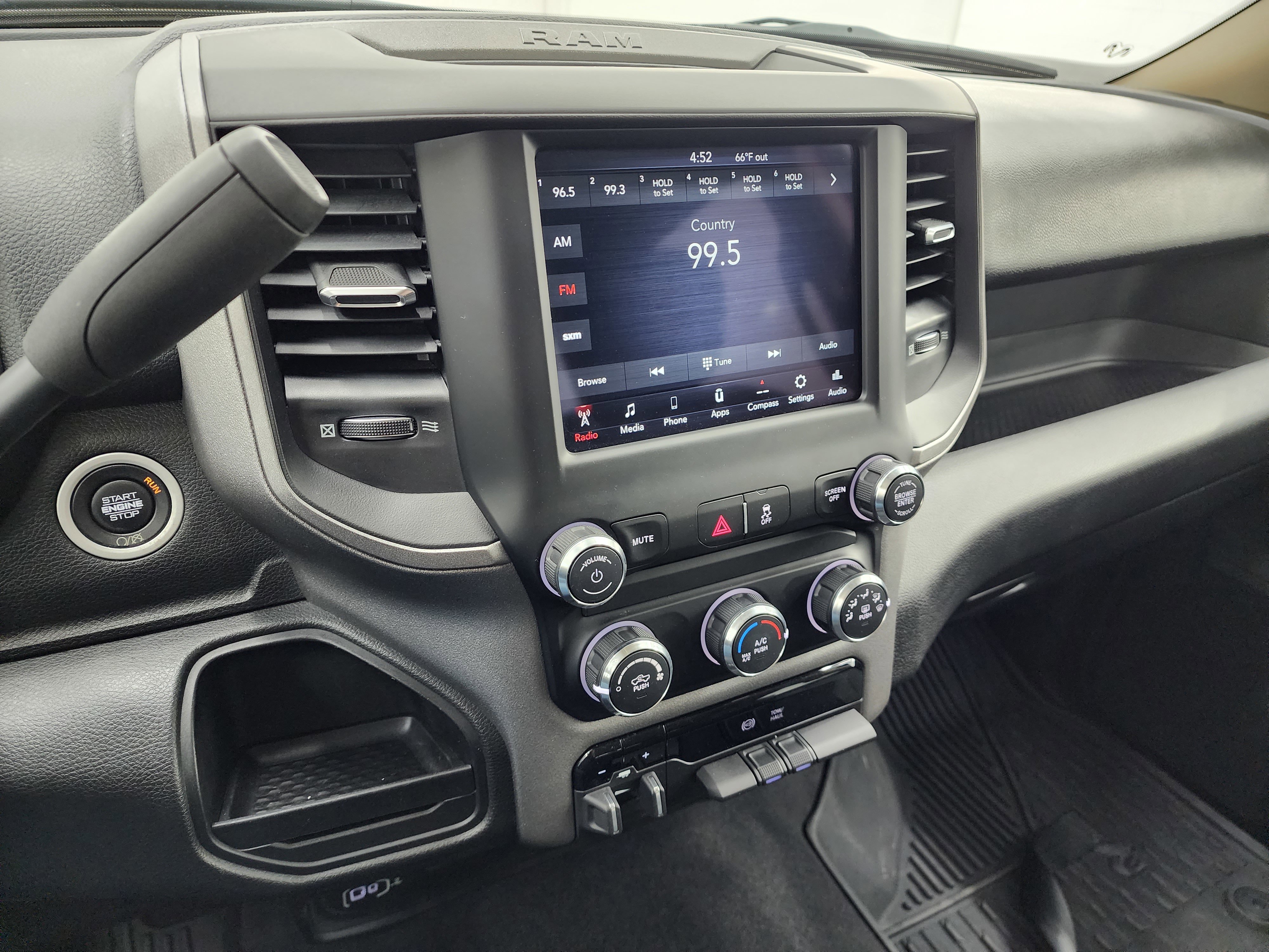 Used 2020 RAM 2500 Tradesman image 11