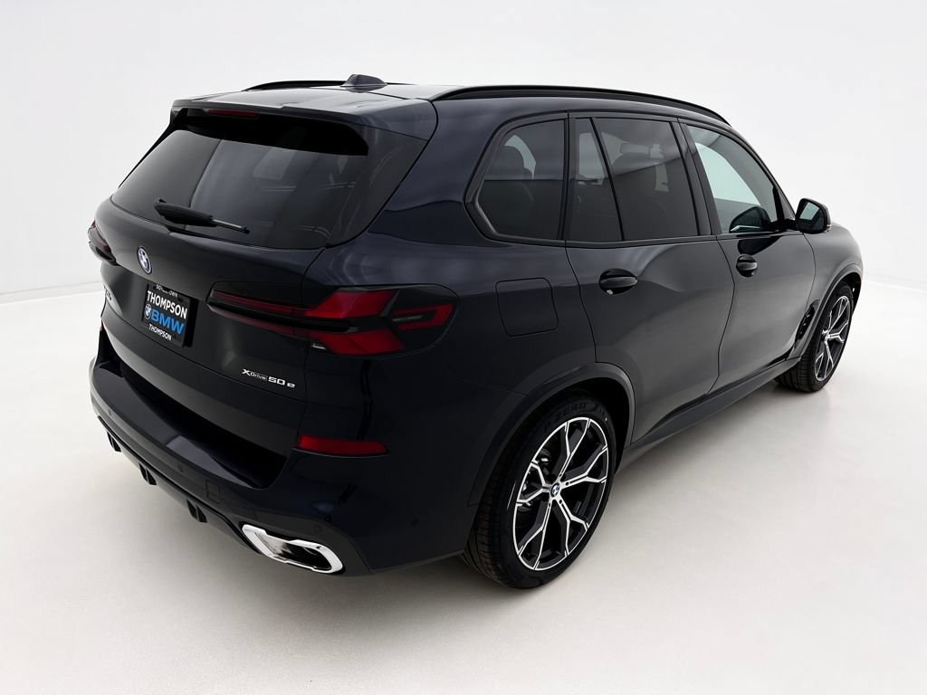 New 2026 BMW X5 xDrive50e w/ M Sport Package AWD/4WD image 5