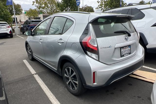 Used 2018 Toyota Prius C One FWD image 6