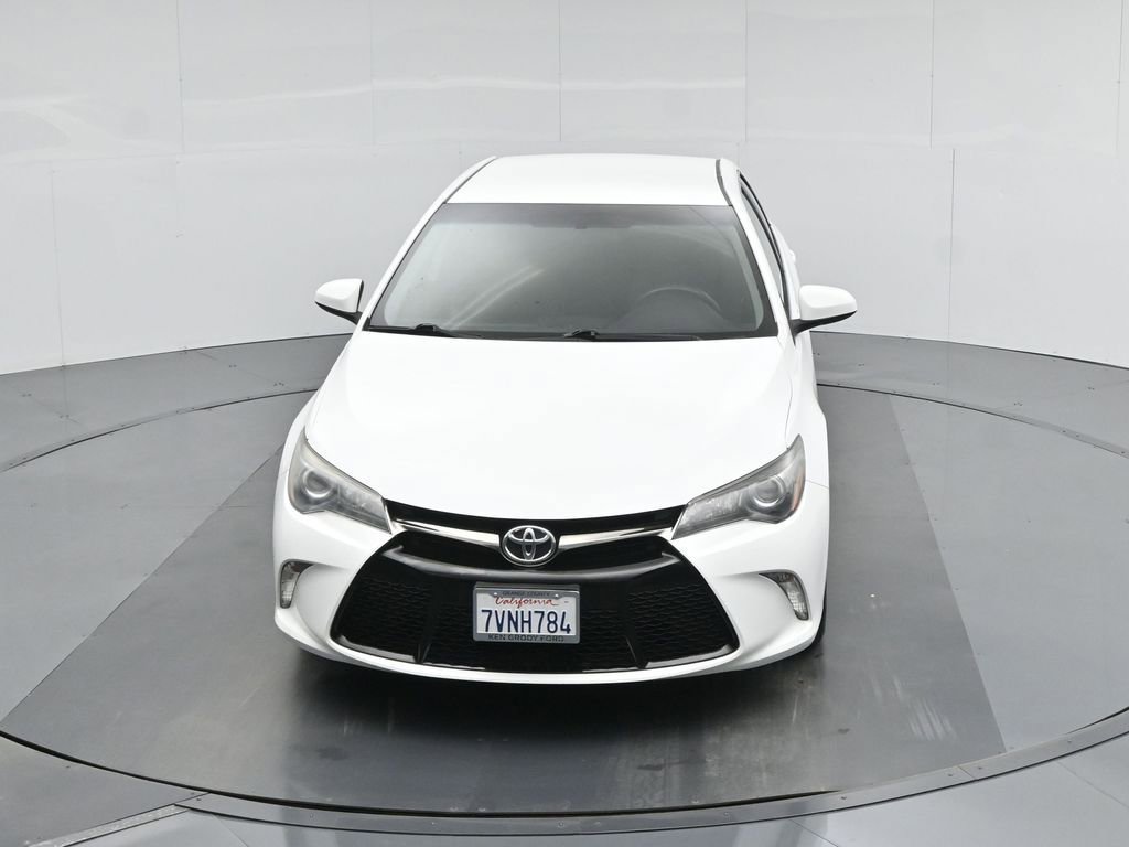 Used 2017 Toyota Camry SE image 24