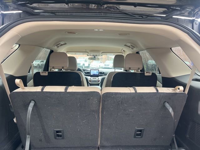 Used 2024 Ford Explorer XLT w/ Equipment Group 202A image 16
