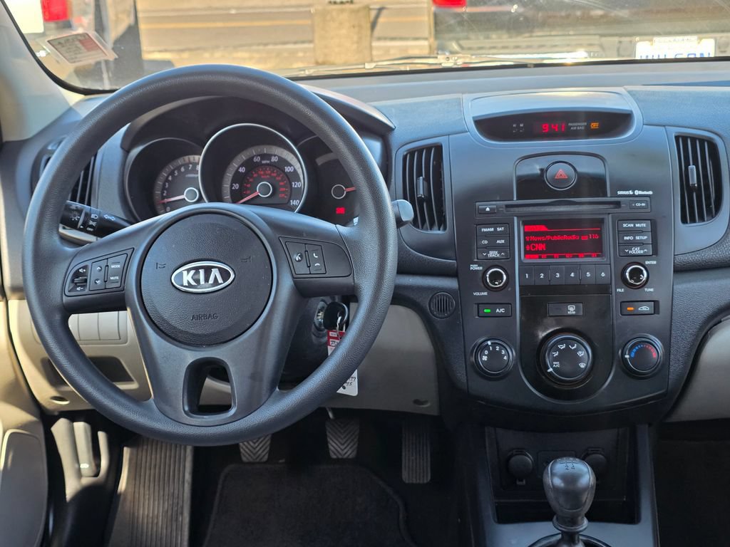 Used 2010 Kia Forte LX w/ Convenience Pkg FWD image 10
