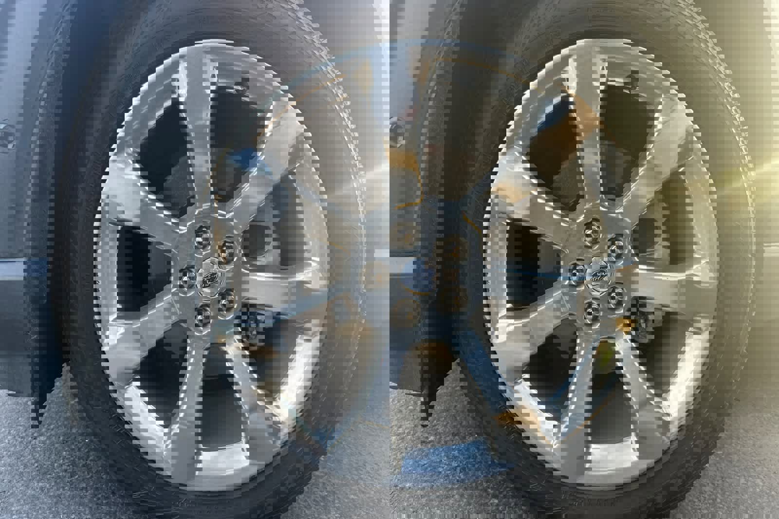 Used 2020 Ford Explorer Platinum w/ Premium Technology Package image 7