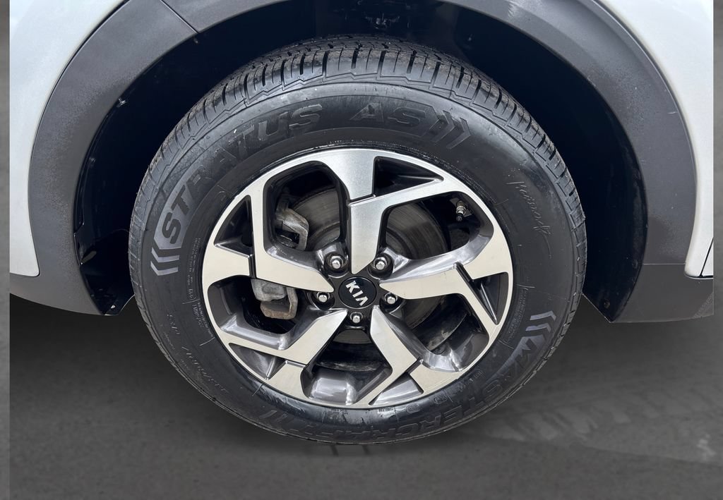 Used 2022 Kia Sportage LX FWD image 12