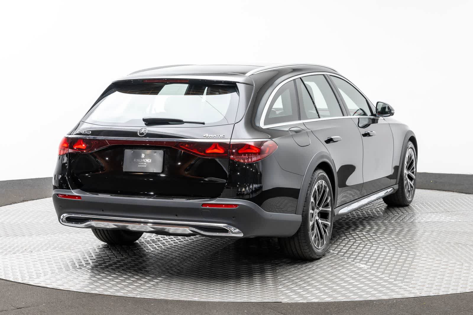 Used 2026 Mercedes-Benz E 450 4MATIC All-Terrain Wagon image 22