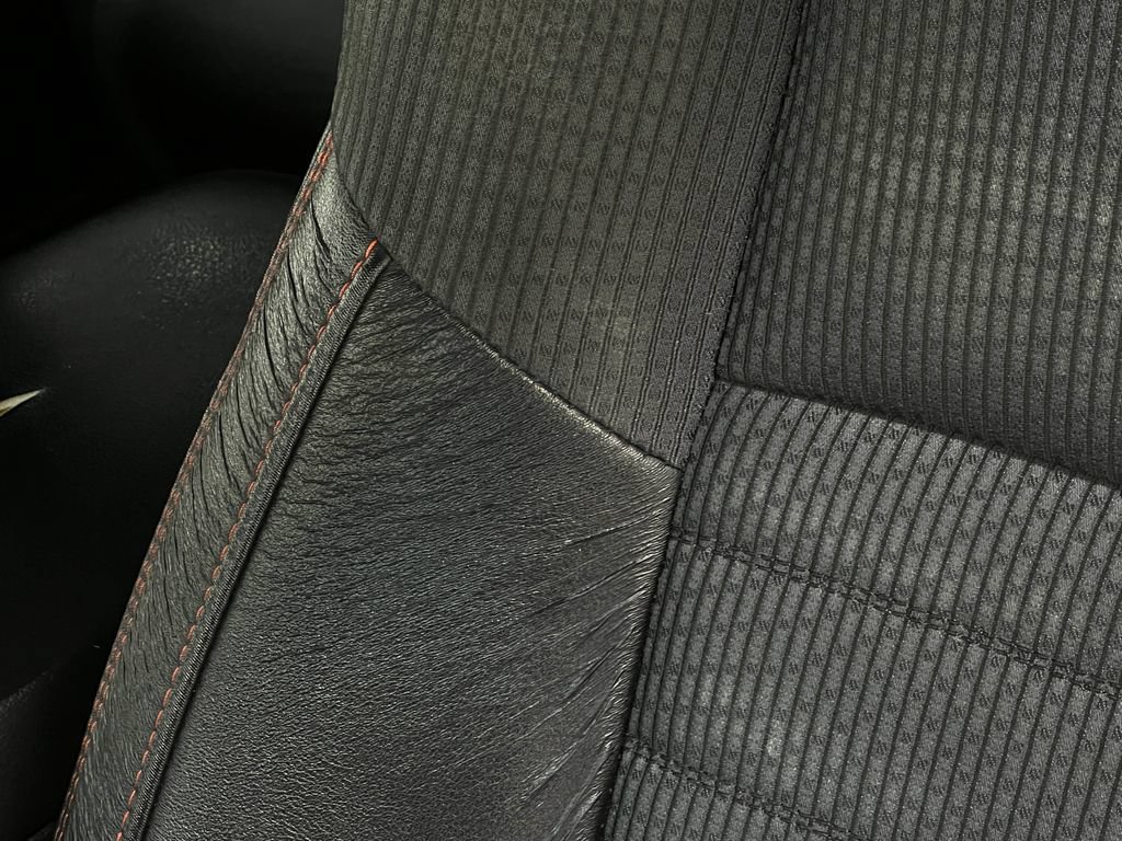 Used 2016 Toyota Camry SE FWD image 17