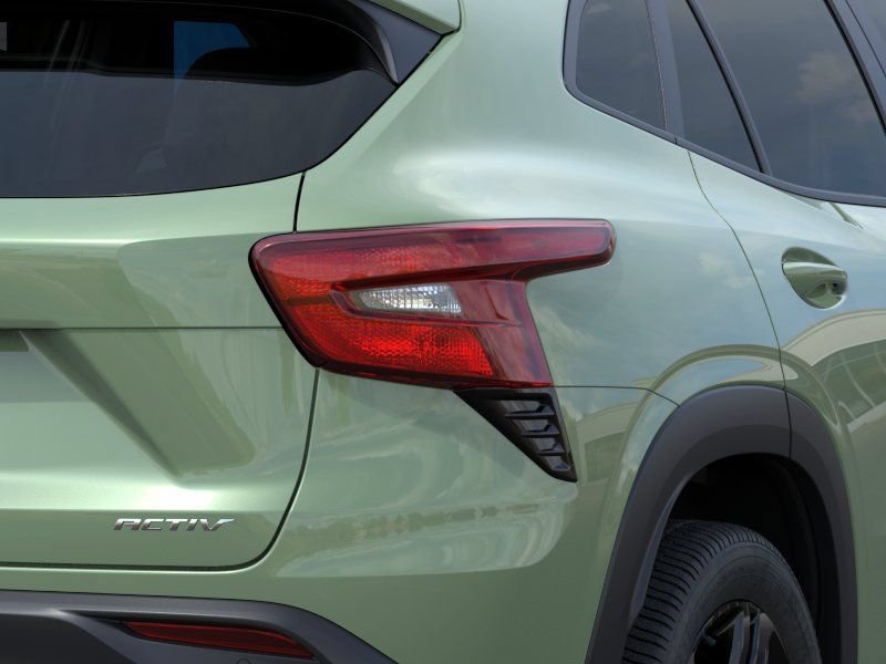 New 2026 Chevrolet Trax ACTIV w/ Sunroof Package FWD image 14