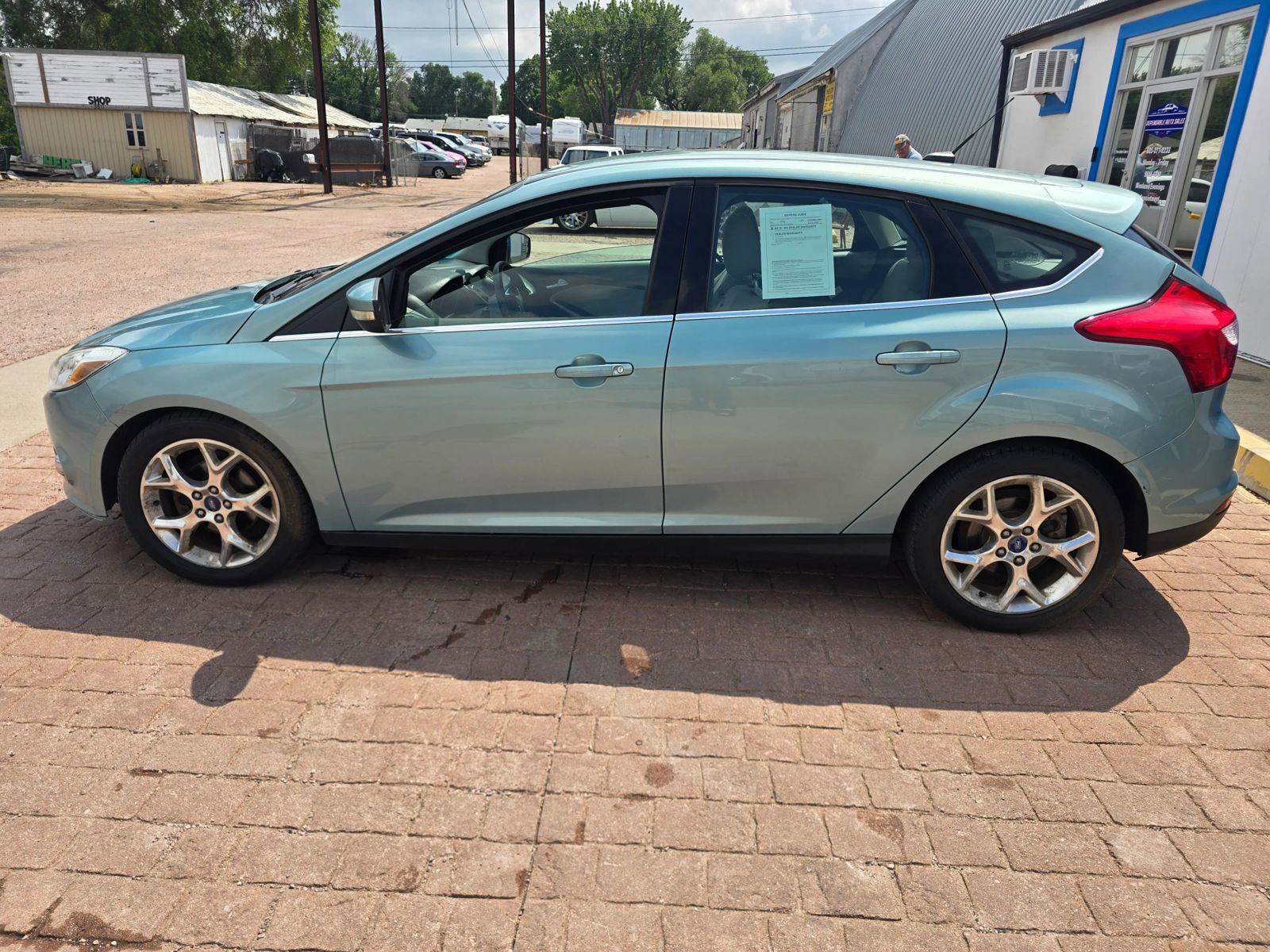 Used 2012 Ford Focus SEL image 7