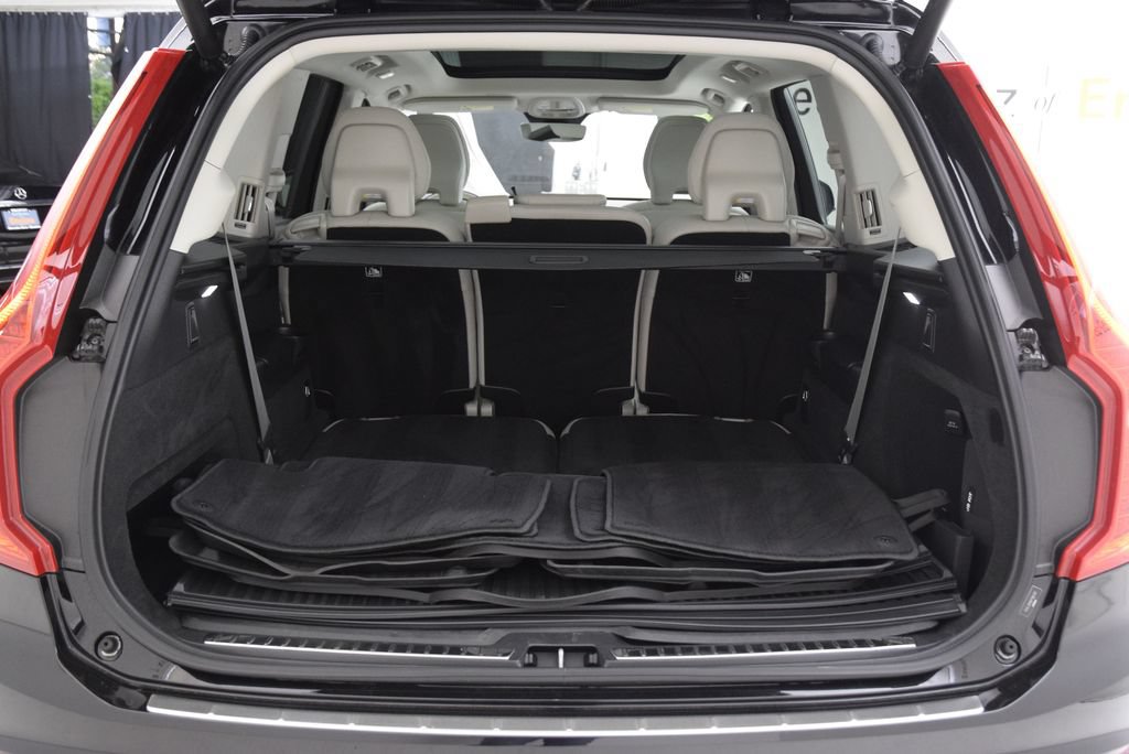 Used 2023 Volvo XC90 B5 Plus w/ Protection Package Premier AWD/4WD image 29