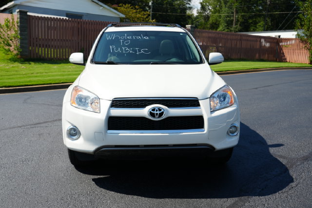 Used 2010 Toyota RAV4 Limited FWD image 2