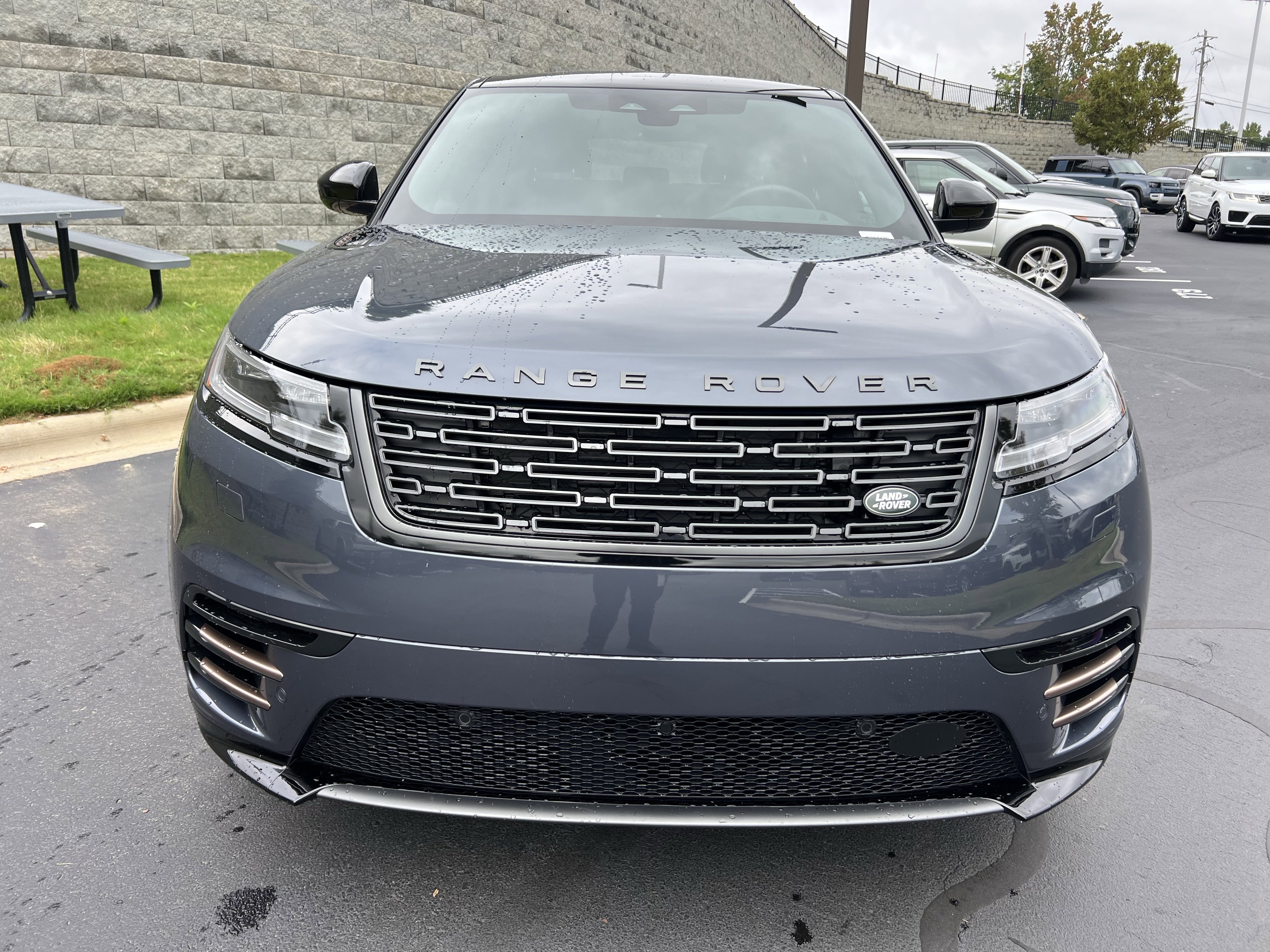 Used 2024 Land Rover Range Rover Velar Dynamic HSE image 10
