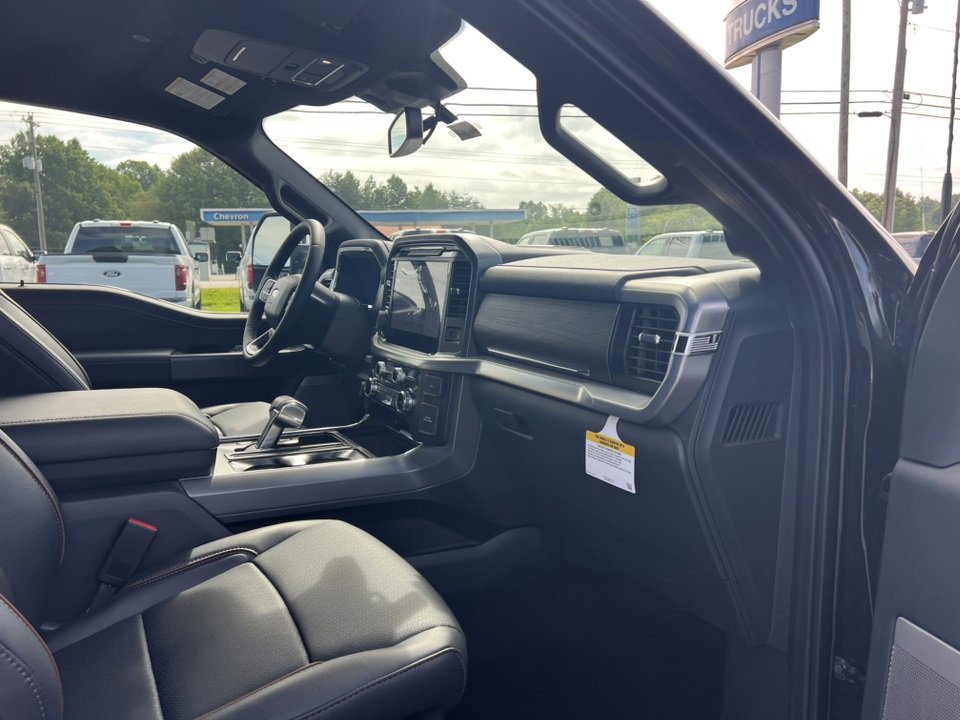 New 2025 Ford F150 Lariat w/ Equipment Group 501A Mid image 12