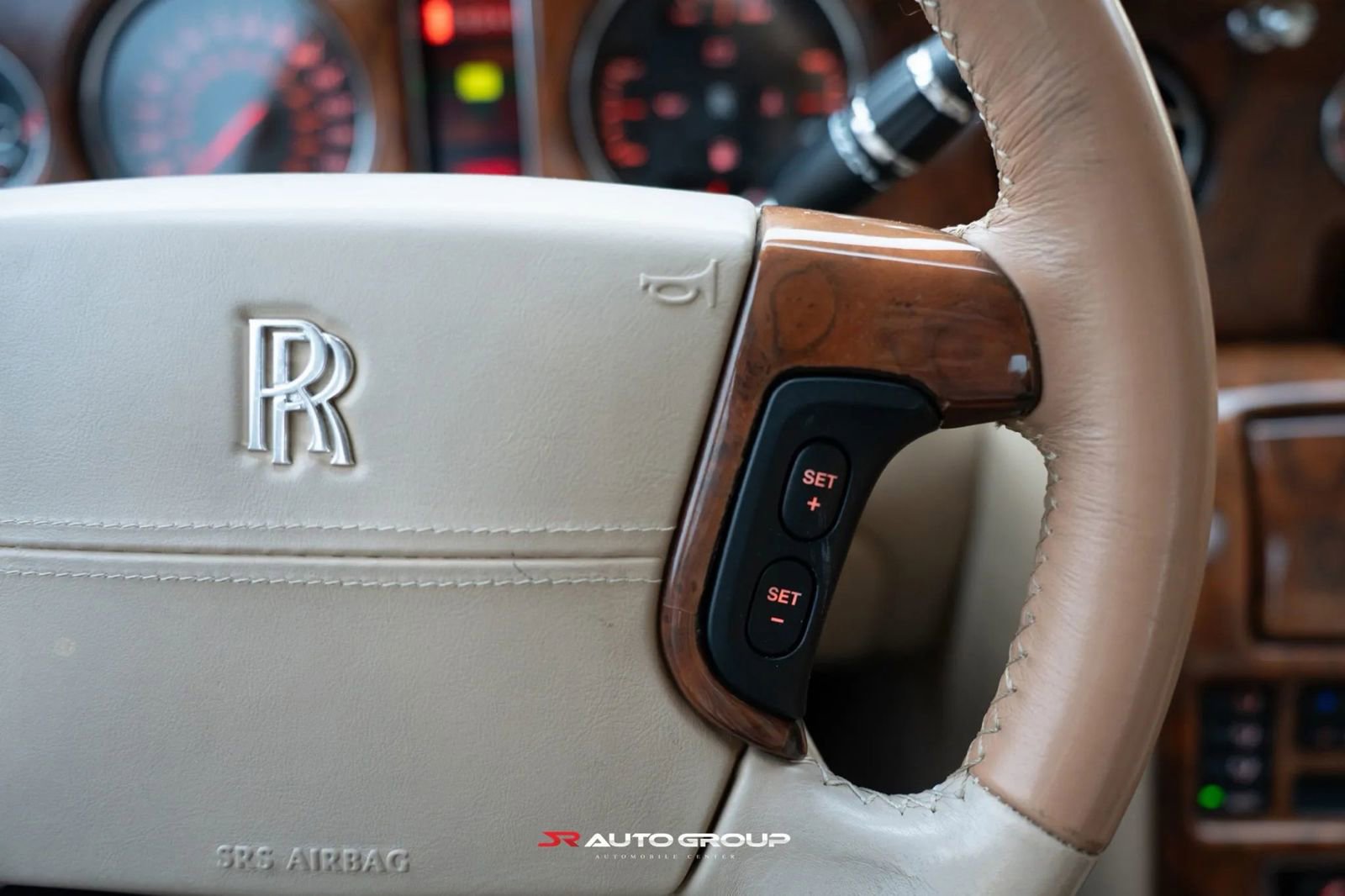 Used 2000 Rolls-Royce Silver Seraph image 25