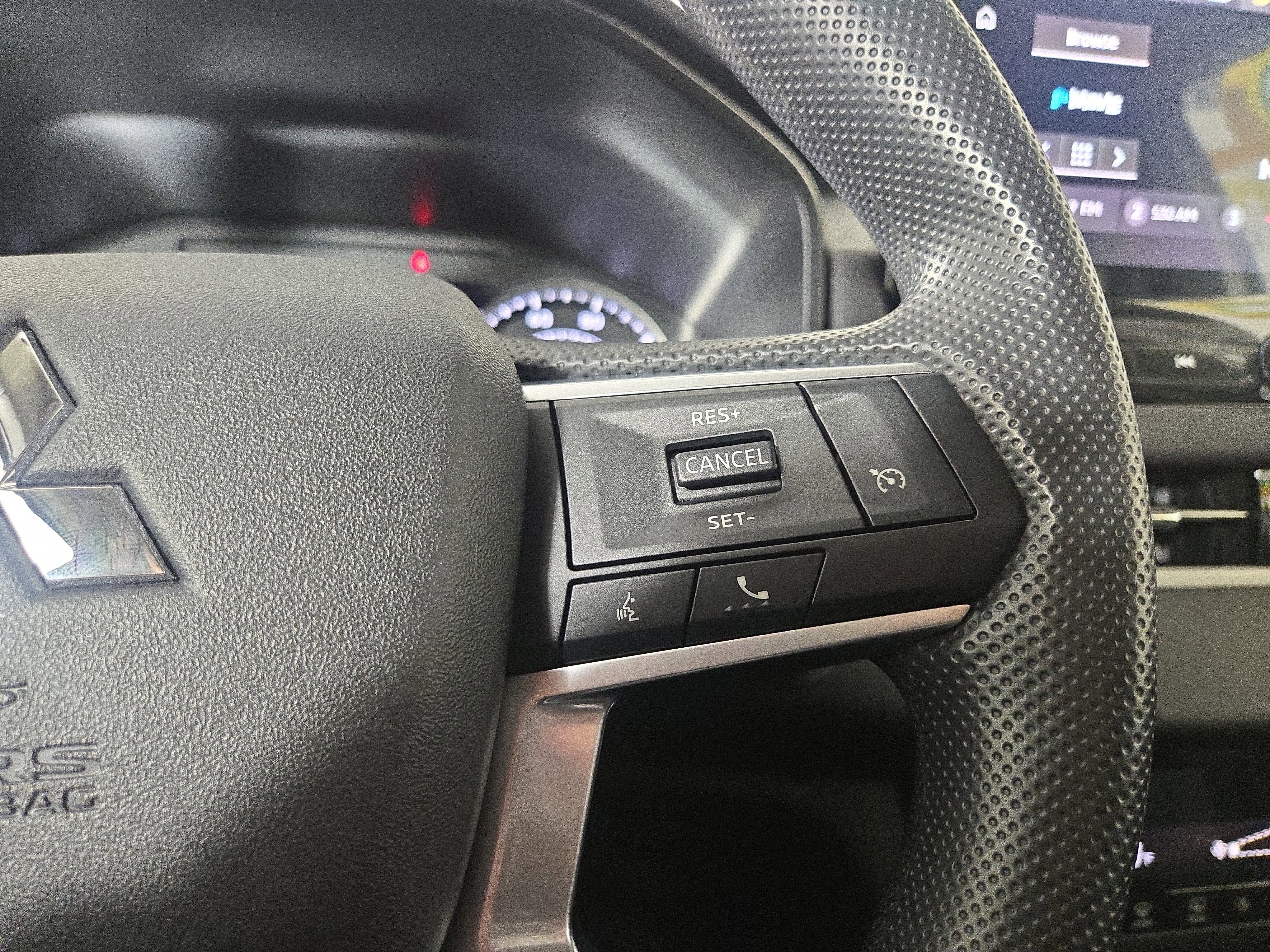 New 2026 Mitsubishi Outlander ES FWD image 15