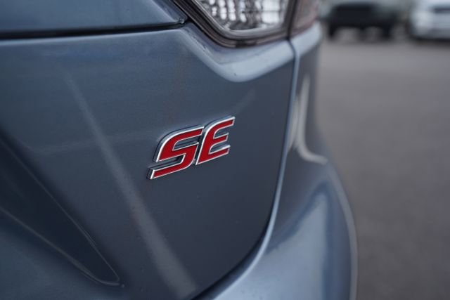 Used 2022 Toyota Corolla SE w/ Carpet Mat Package (TMS) image 38