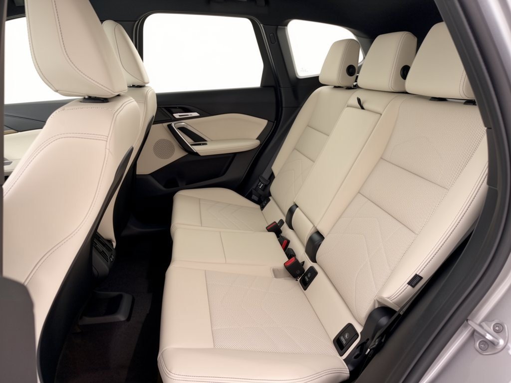 New 2027 BMW X1 xDrive28i AWD/4WD image 25
