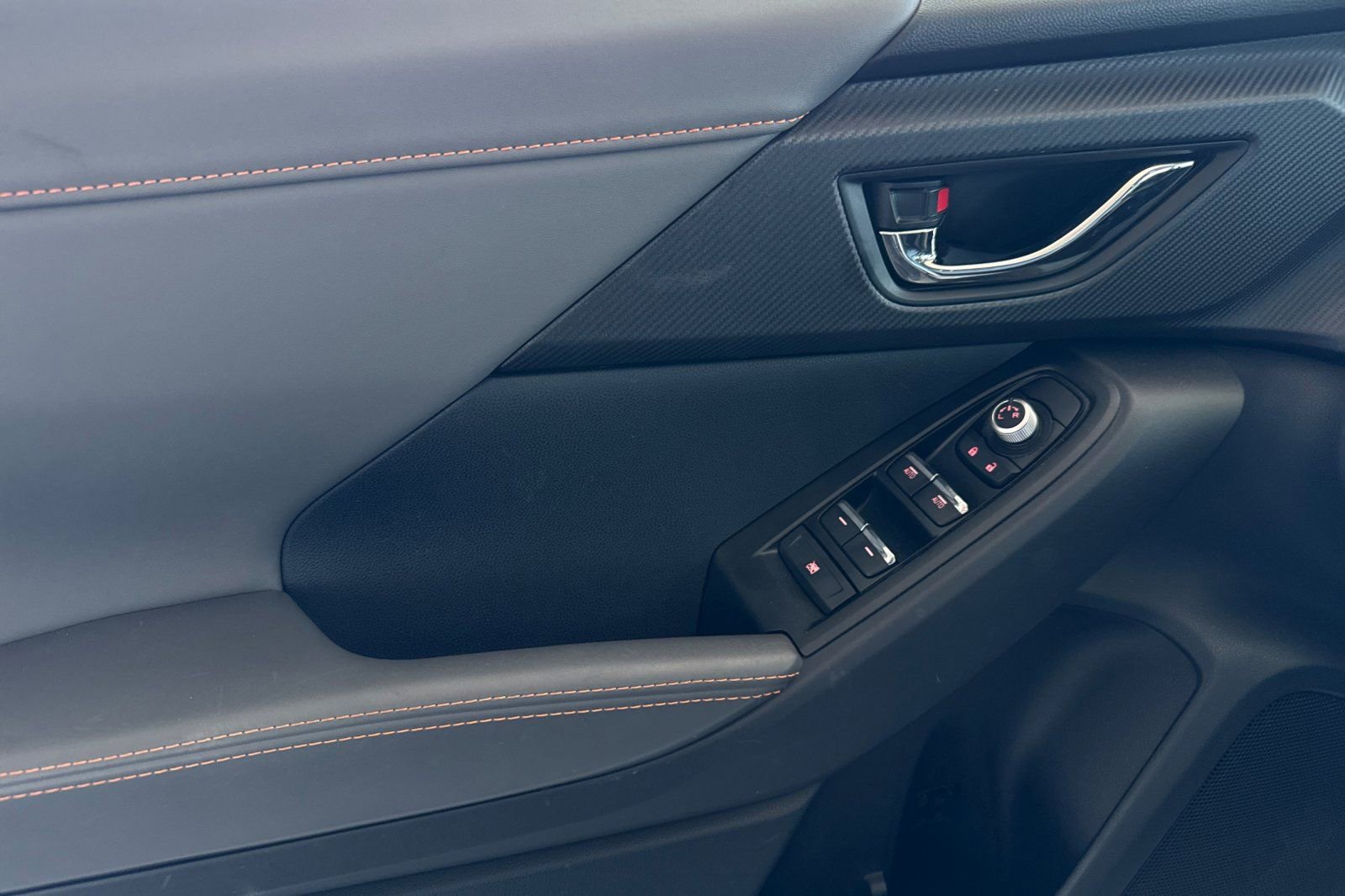 Used 2024 Subaru Crosstrek 2.5i Limited w/ Crosstrek Mirror Package image 12