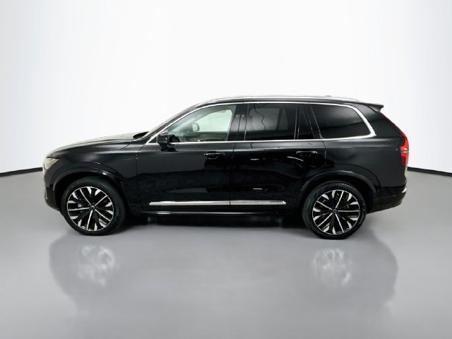 Used 2025 Volvo XC90 B6 Plus AWD/4WD image 4