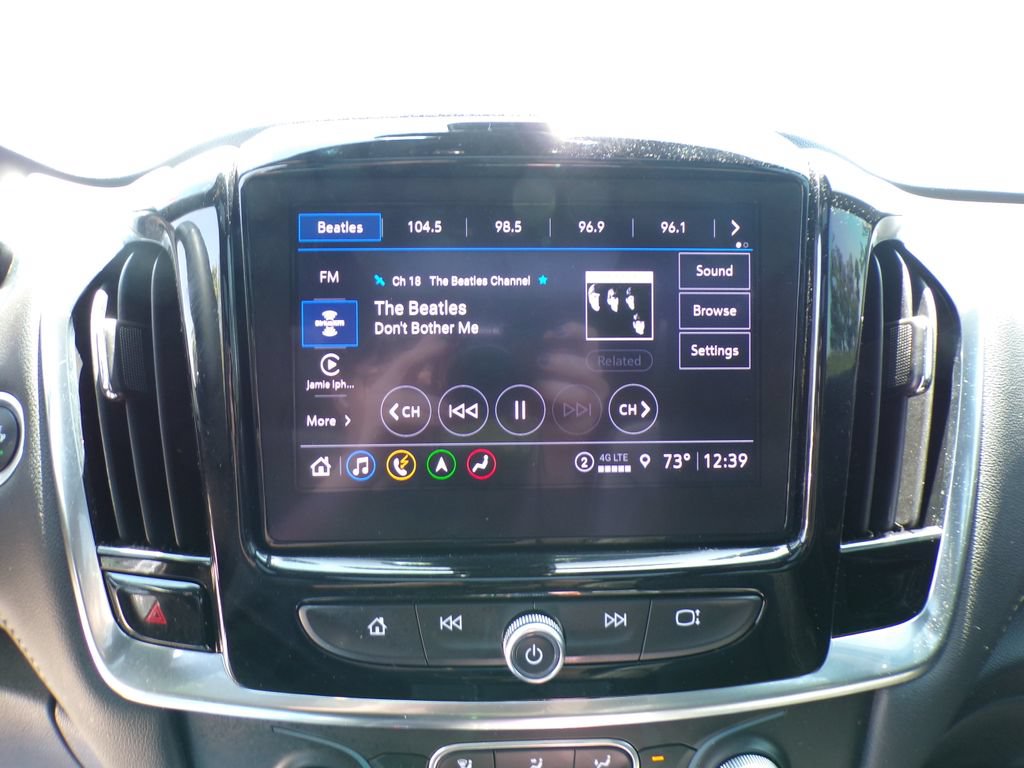 Used 2023 Chevrolet Traverse LT w/ LT Premium Package AWD/4WD image 29