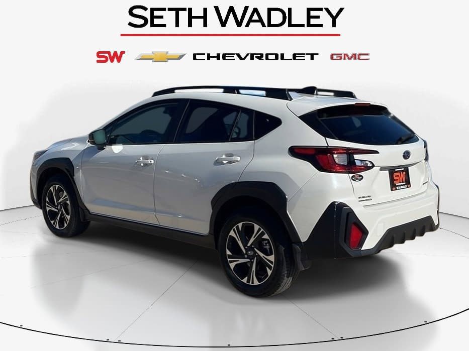 Used 2024 Subaru Crosstrek 2.0i Premium w/ Crosstrek Mirror Package image 5
