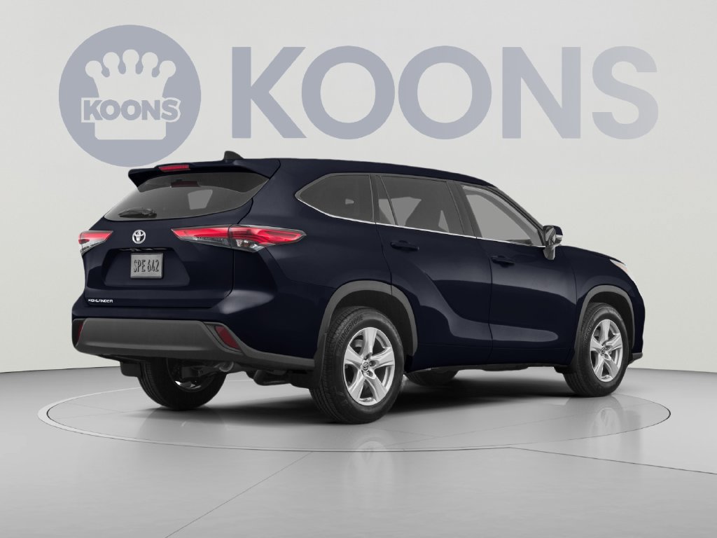 Used 2023 Toyota Highlander L FWD image 4