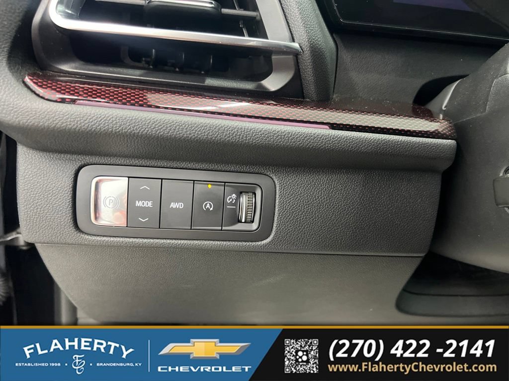 Used 2024 Chevrolet Traverse RS w/ LPO, Floor Liner Package AWD/4WD image 26