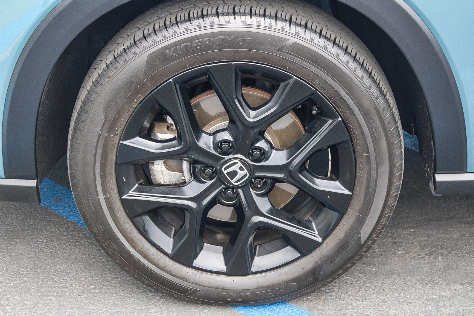 Certified 2025 Honda HR-V Sport image 13