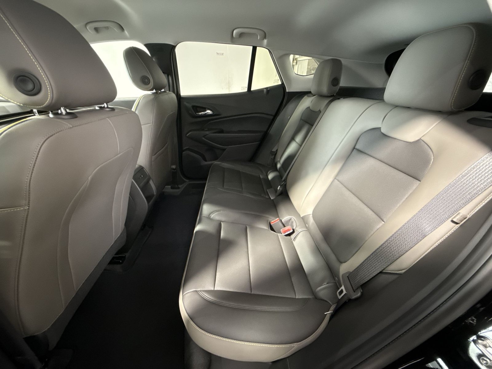 New 2026 Chevrolet Trax ACTIV w/ Driver Confidence Package FWD image 28