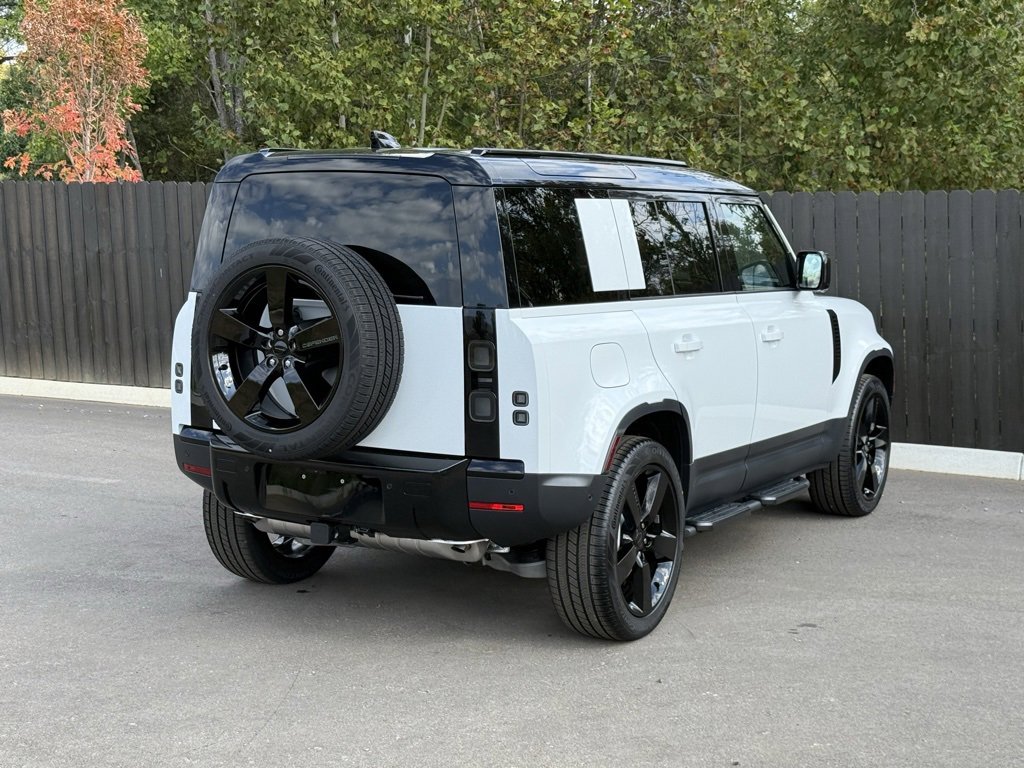 New 2026 Land Rover Defender 110 S image 6