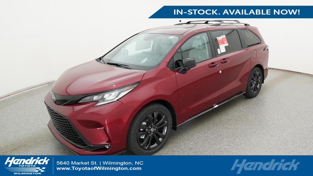 New 2026 Toyota Sienna XSE