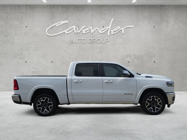 Used 2025 RAM 1500 Laramie AWD/4WD image 17