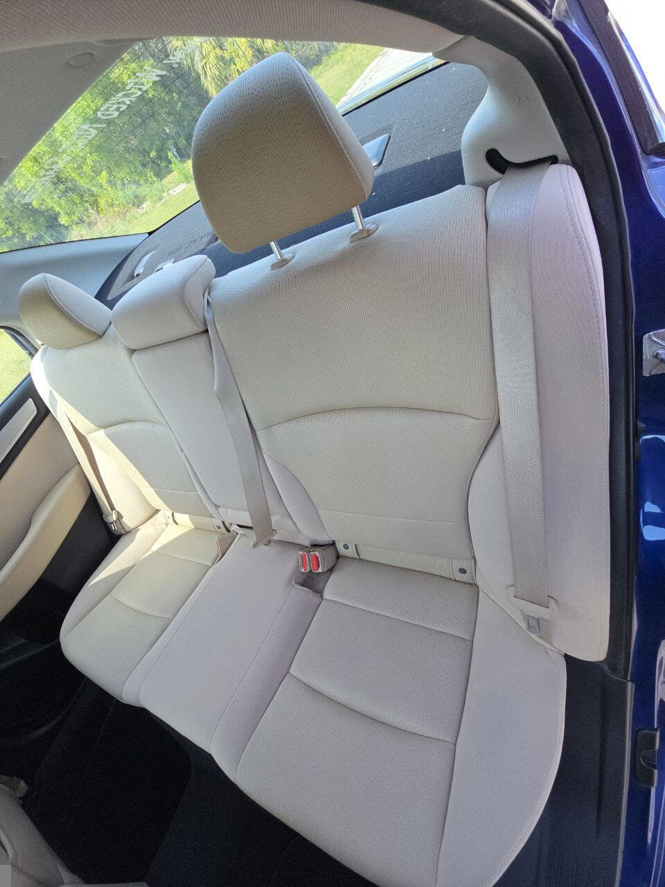 Used 2015 Subaru Legacy 2.5i Premium image 19