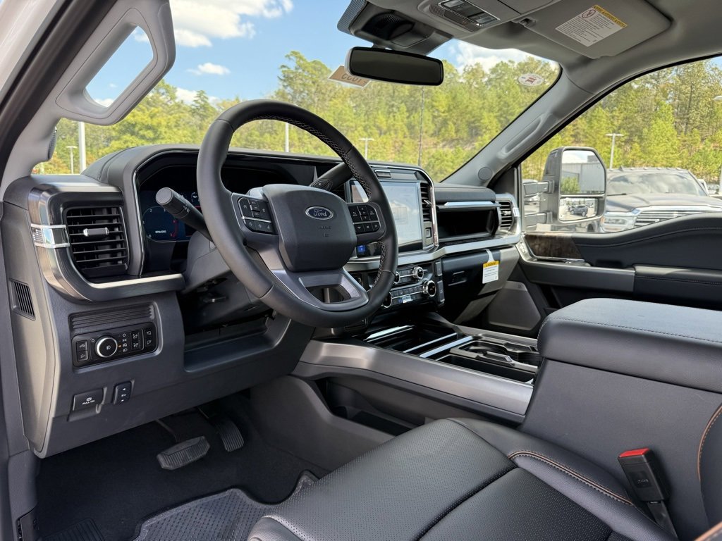 New 2026 Ford F250 Lariat w/ Black Appearance Package image 10